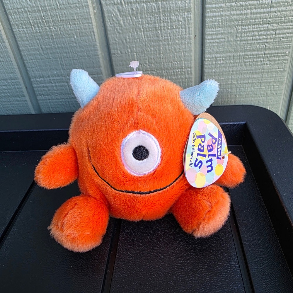 Aurora Palm Pals Oggy Monster Plush Unisex 5 Inch Orange One Eyed Whimsical Toy